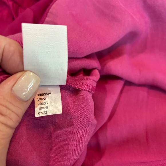 🌷EUC - ANN TAYLOR SHIRRED YOKE SHIRT - Picture 11 of 12